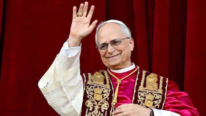 Papa Leon al XIV-lea a trecut printr-o noapte liniștită după intervenția chirurgicală la plămân