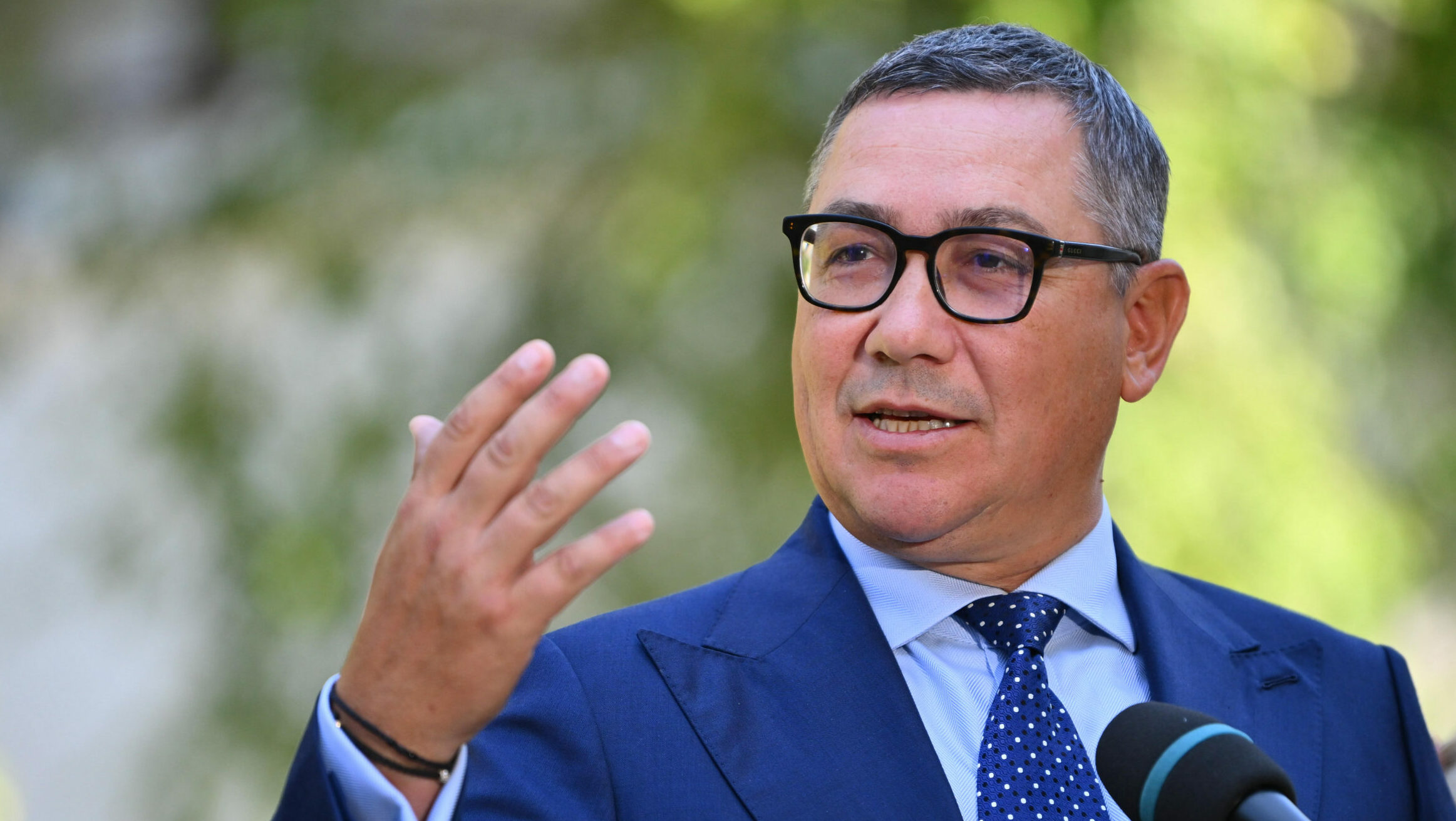 Victor Ponta susține că a fost blocat de șeful PSD în încercarea de a deveni ministru în Guvernul Niculescu