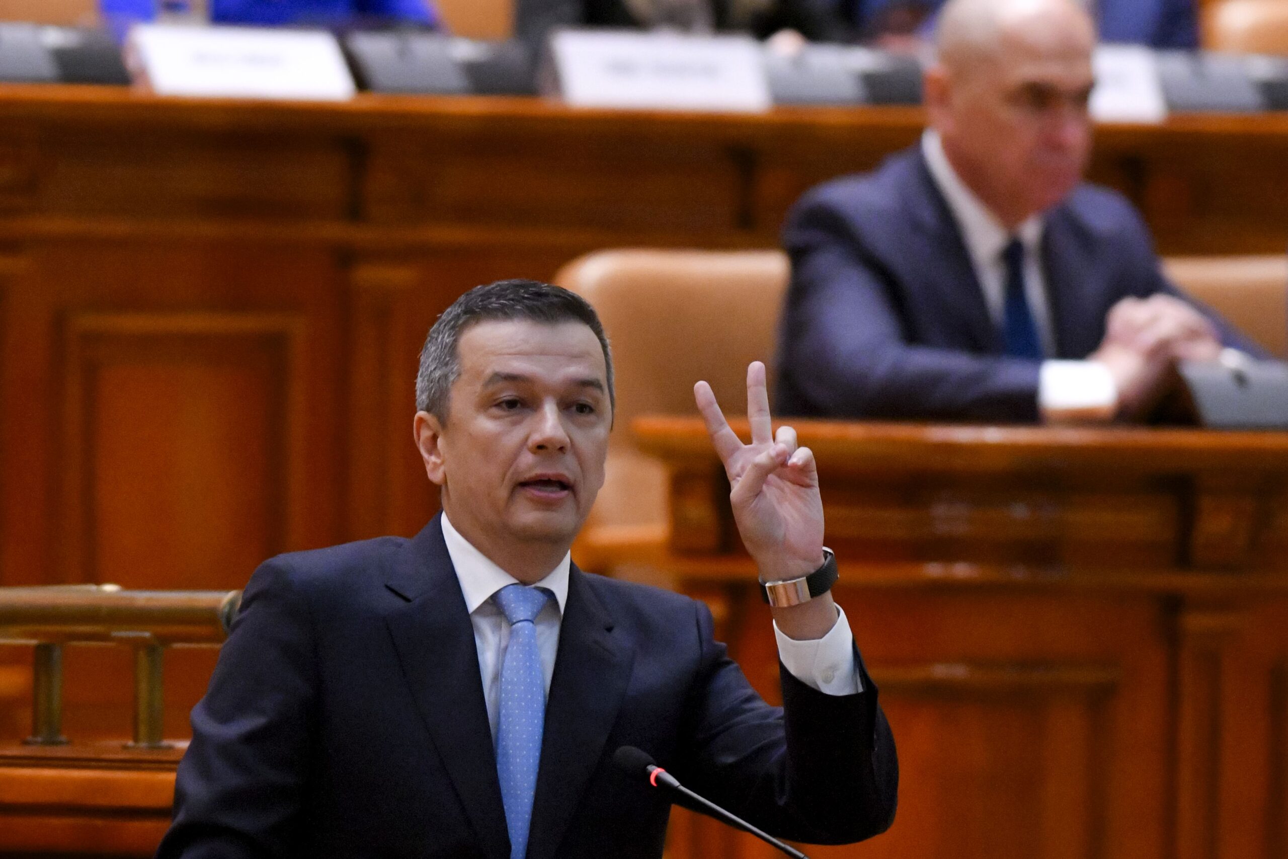 PSD explică schimbarea de poziție privind listarea companiilor de stat în programul lui Luca Niculescu