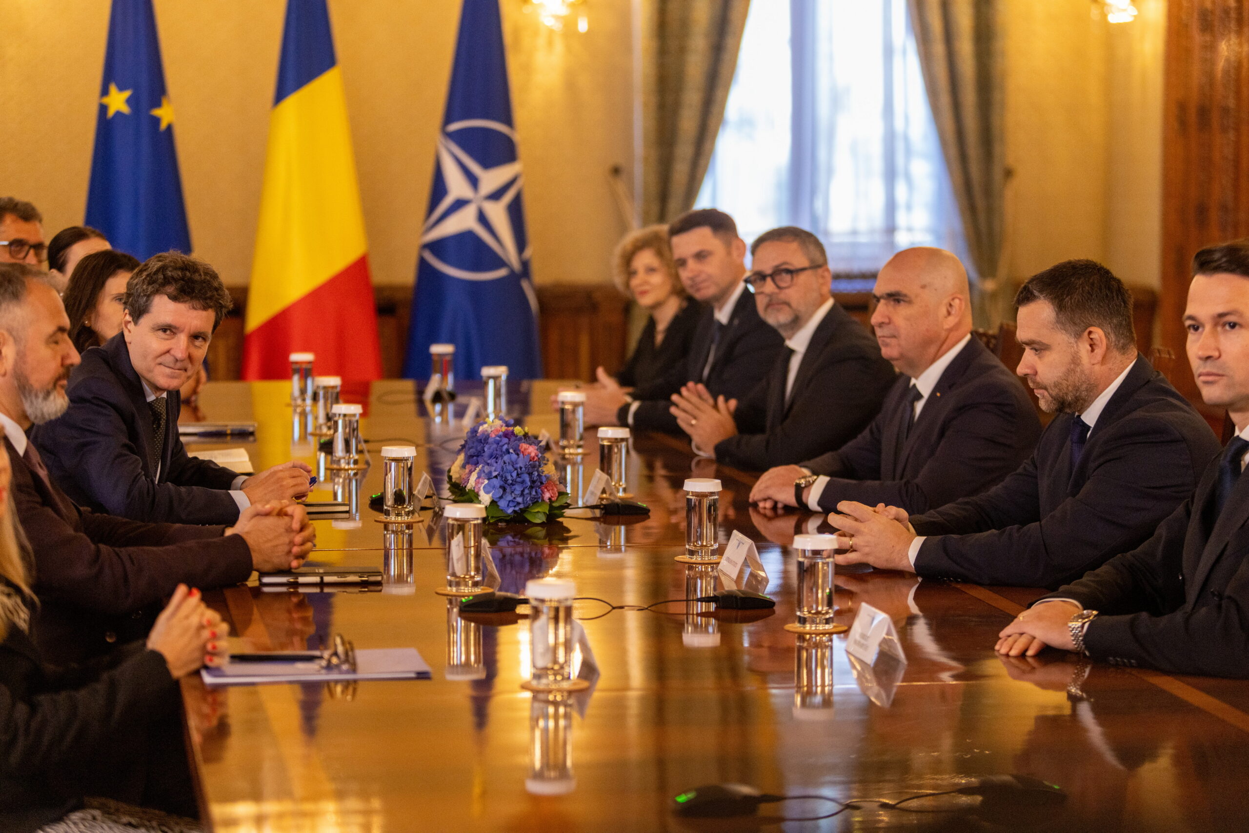 Condițiile PNL pentru noul guvern: Ilie Bolojan cere controlul asupra finanțelor și investiții