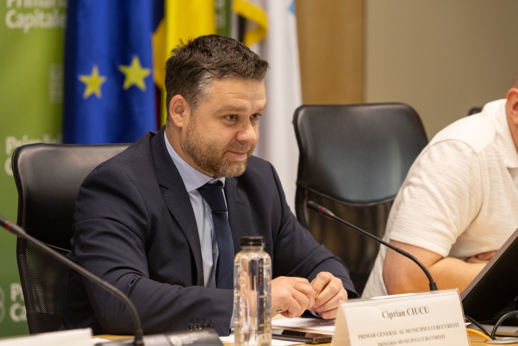 Ciprian Ciucu prioritizează pietonii și aerul curat în detrimentul locurilor de parcare pe trotuare
