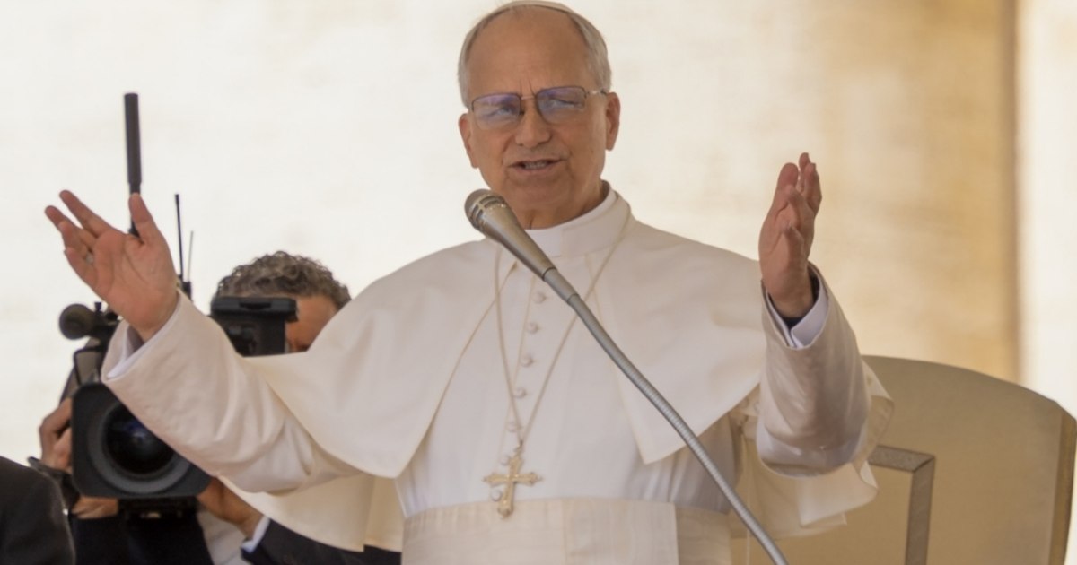 Primele imagini cu Papa Leon al XIV-lea după intervenția chirurgicală pentru cancer pulmonar