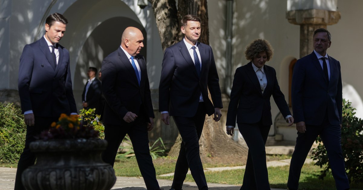 Demnitarii PNL își depun demisiile după ce partidul a decis susținerea Guvernului Niculescu