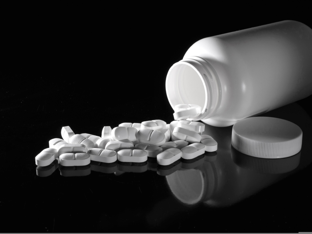 AstraZeneca investește miliarde de dolari în inteligența artificială pentru descoperirea de noi medicamente