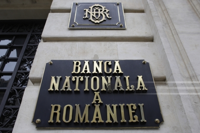 Peste 600 de profesori au participat la ateliere de educație financiară organizate de BNR și parteneri