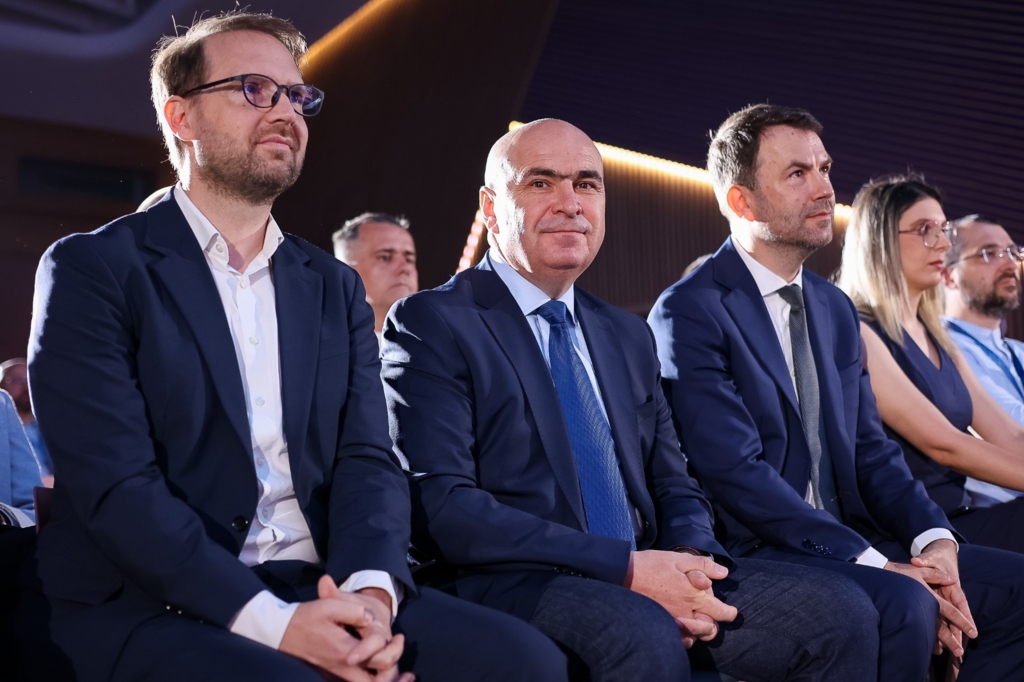 Divergențe între USR și PNL privind învestirea Guvernului Niculescu: pot apărea rupturi în parteneriat?