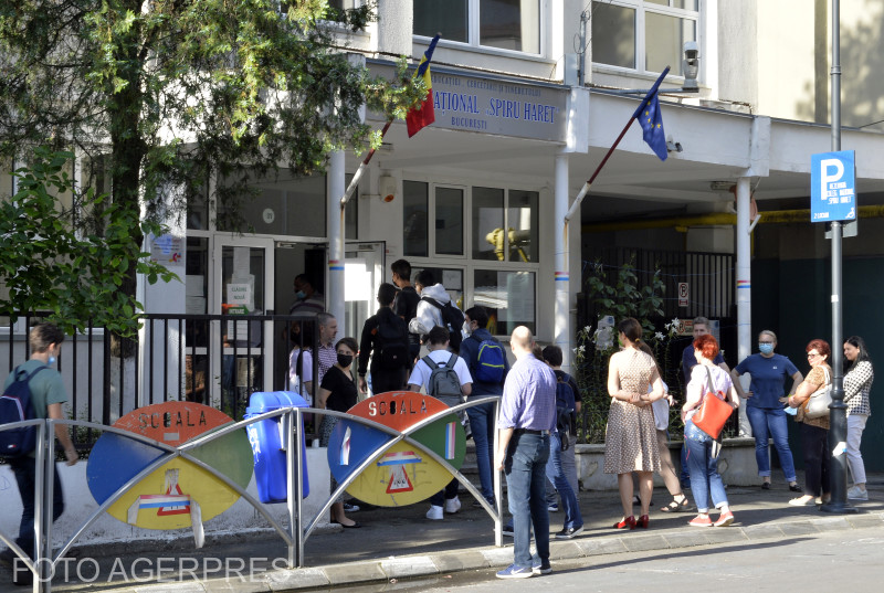 Sindicatele din educație cer măsuri urgente de securitate în școli după incidentul violent de la Bistrița