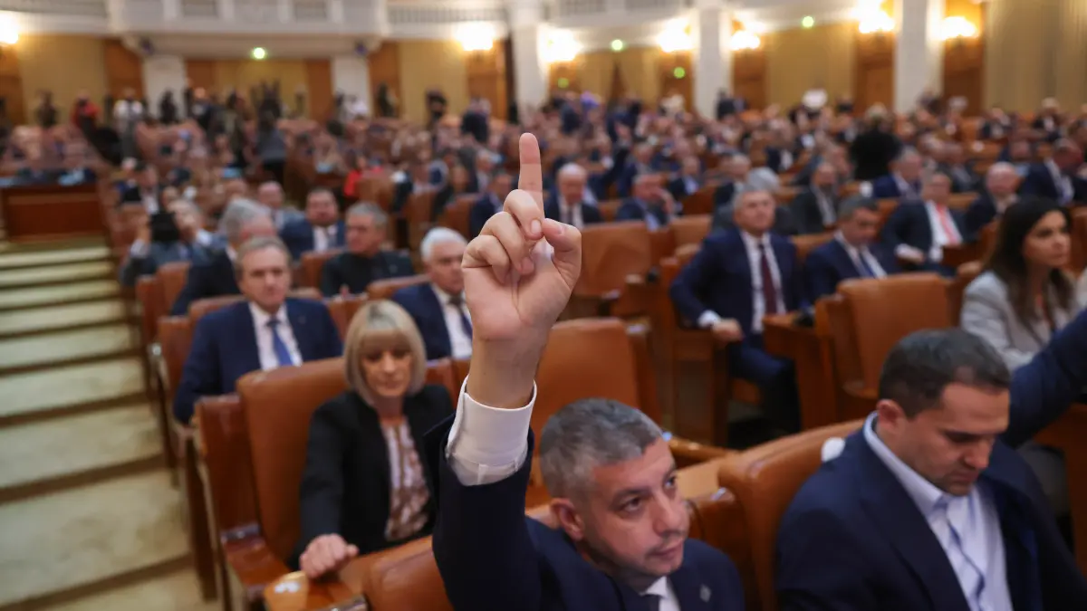Analistul Bogdan Chirieac analizează viitorul Opoziției și poziția partidelor din România