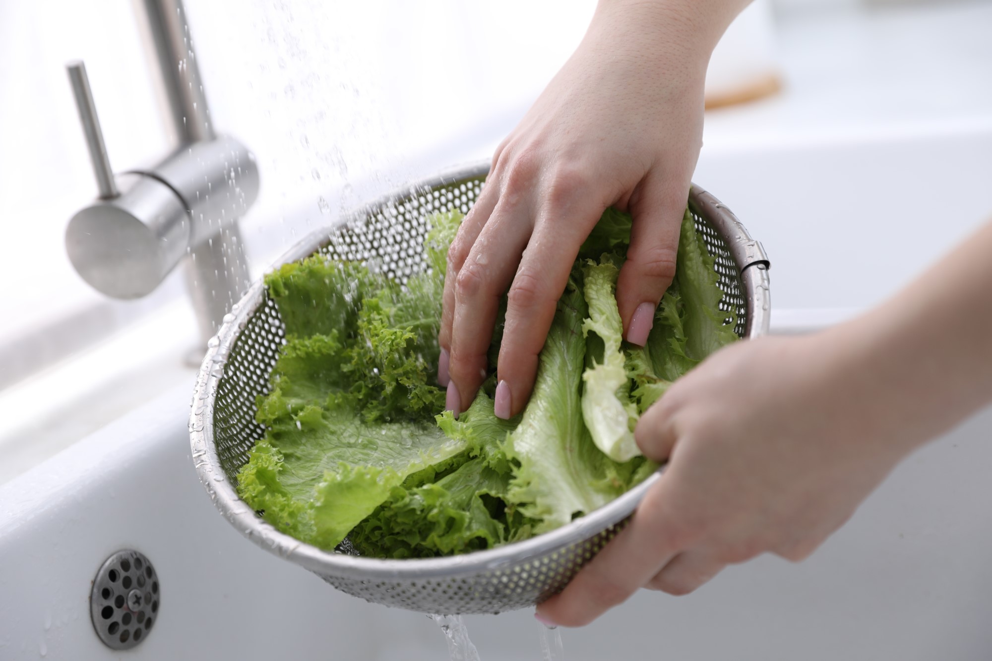 O simplă toxiinfecție alimentară poate declanșa sindromul de colon iritabil pe termen lung