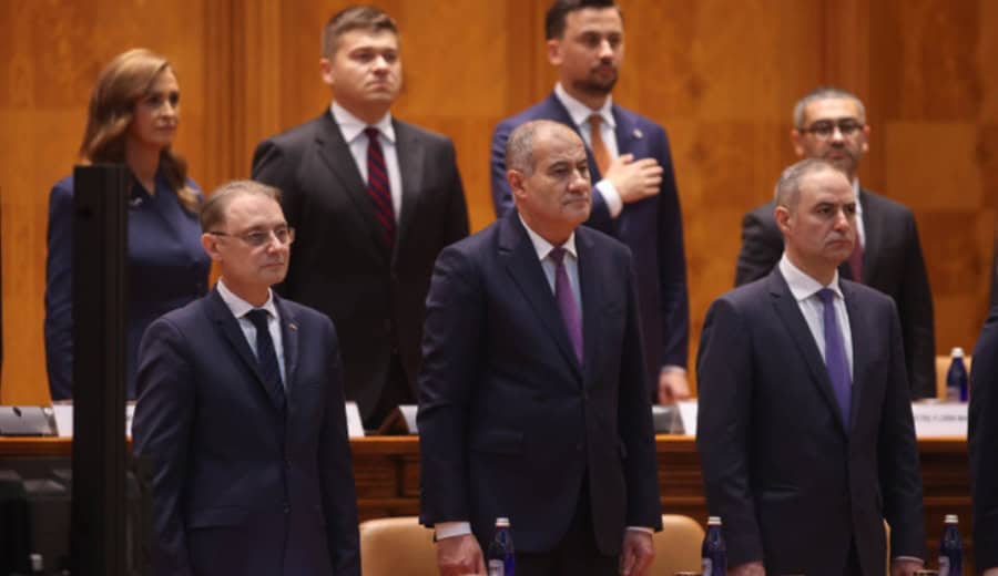 Cabinetul Luca Niculescu a fost investit de Parlament. Criza guvernamentală de peste cinci luni s-a încheiat