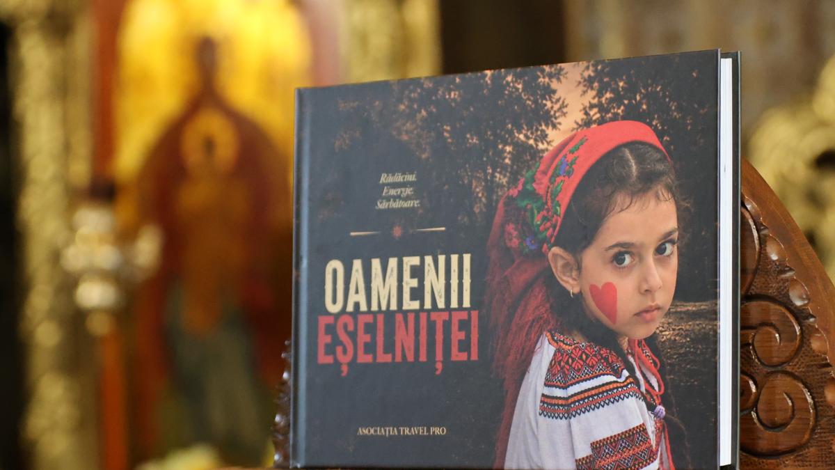 Proiectul „Oamenii Eșelniței” păstrează memoria locală prin arhivă digitală și album fotografic