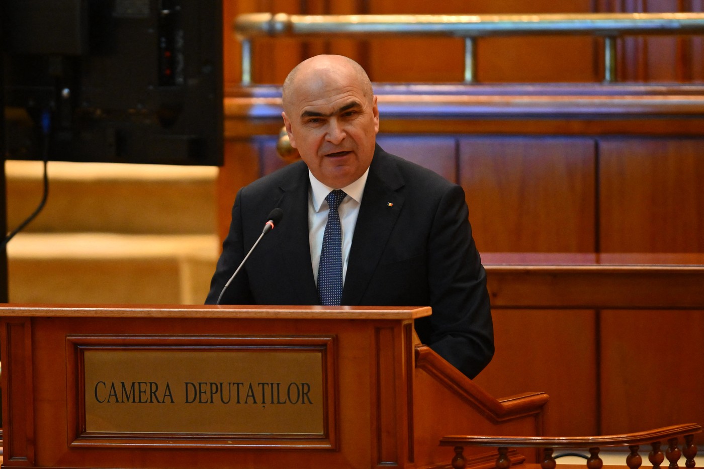 Absențe la votul de învestire a guvernului Niculescu: Conducerea PNL monitorizează parlamentarii care au lipsit