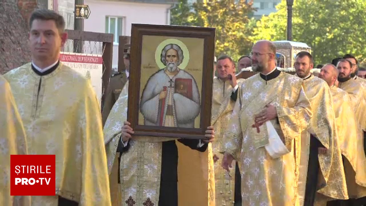 Moaștele Sfântului Gheorghe Pelerinul au ajuns la Catedrala Reîntregirii din Alba Iulia
