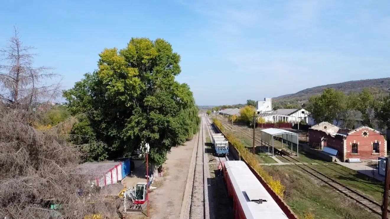 Circulația trenurilor între Galați și Târgu Bujor a fost restabilită după inundații