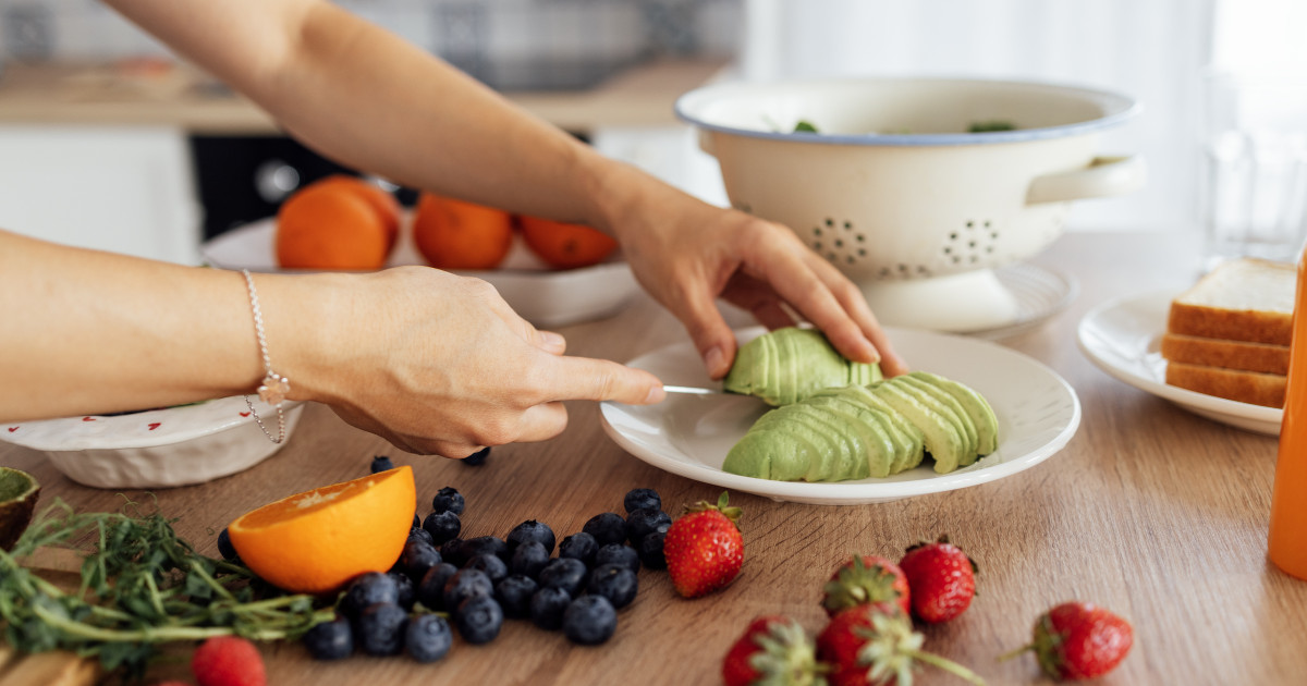 Beneficiile consumului de avocado pentru inimă și digestie, dar și precauțiile necesare