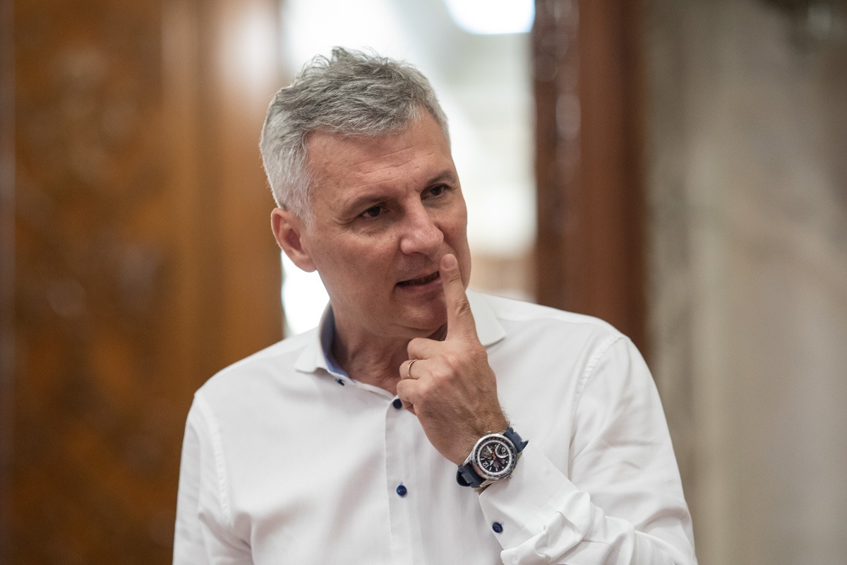 Daniel Zamfir, atac ironic la adresa foștilor miniștri USR de la Ministerul Economiei