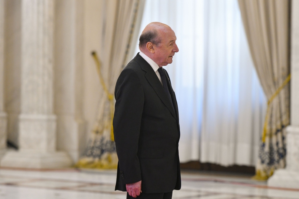 Traian Băsescu despre tensiunile din PNL: „Nu au un bagaj de voturi cu ei”