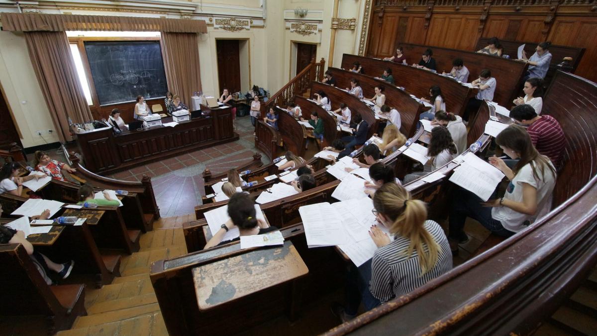 Nicu Ștefănuță cere Ministerului Educației majorarea bursei sociale pentru studenți