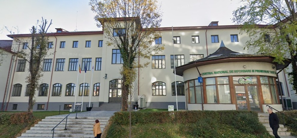 Incident violent într-un liceu din Pitești: un elev de 15 ani a intrat în școală cu un obiect tăietor