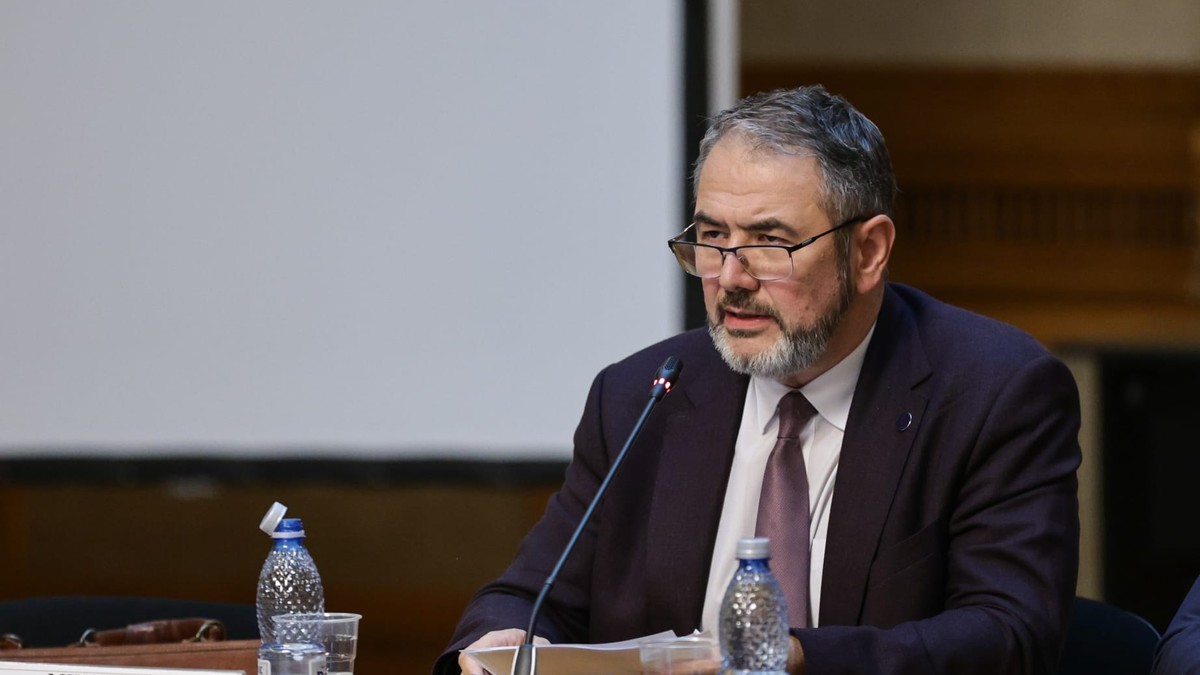 Ministrul Educației propune pedepse duble pentru violența în școli și controlul rucsacurilor elevilor