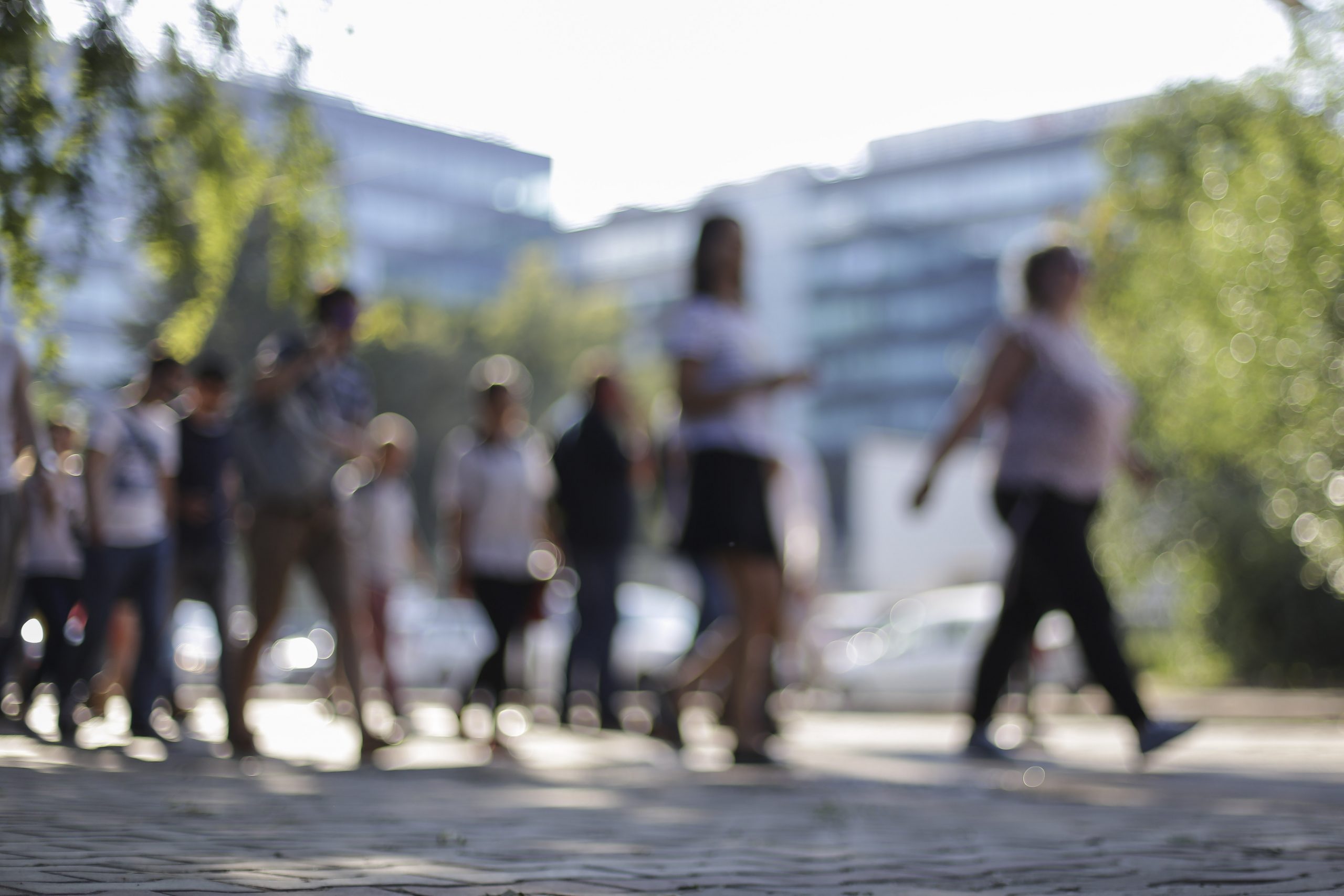 România înregistrează un deficit demografic major în iulie 2026: peste 5.000 de decese în plus față de nașteri