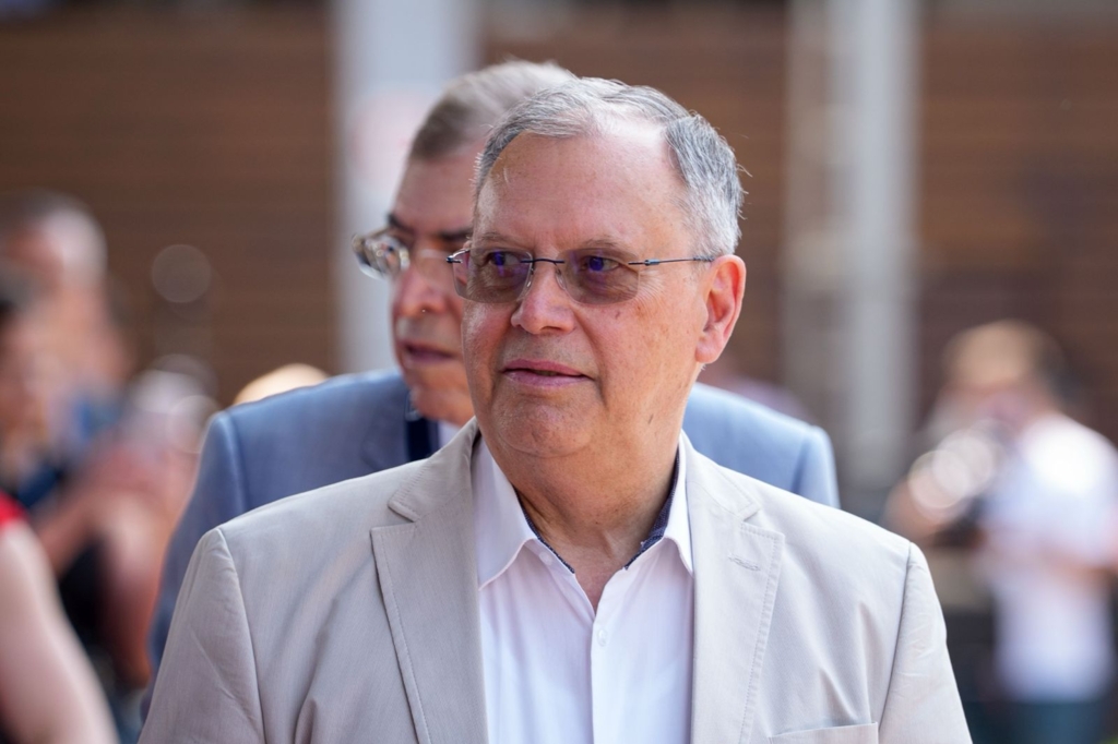 Dumitru Prunariu a primit titlul de Doctor Honoris Causa din partea Universității de Medicină și Farmacie „Carol Davila”