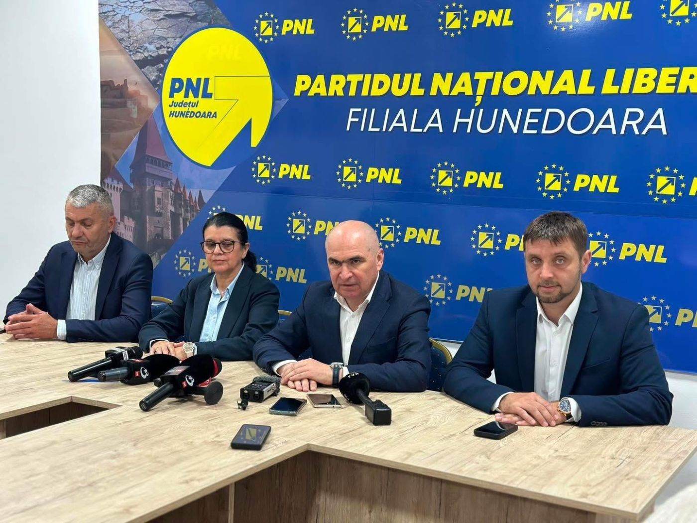PNL solicită PSD să dezmintă manipulările privind deficitul bugetar și să retragă comunicatul oficial