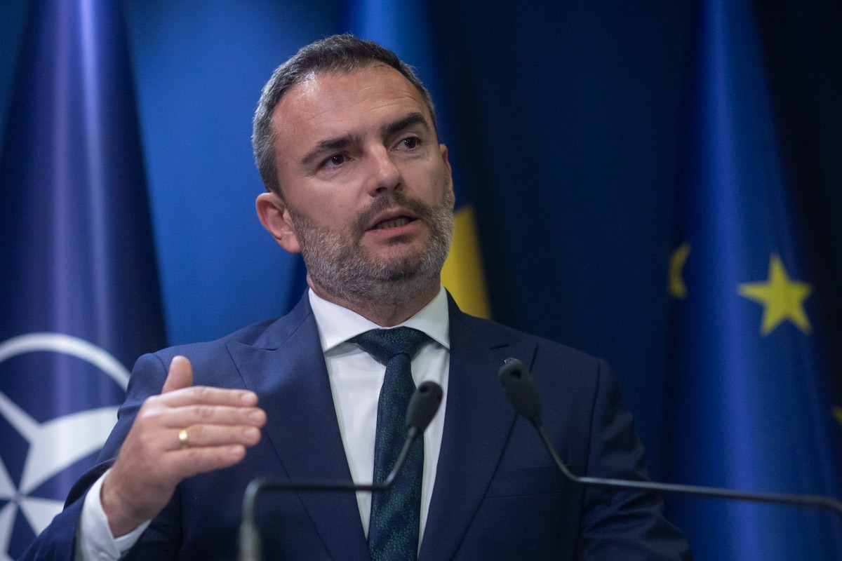 Dan Cărbunaru este numit noul purtător de cuvânt al Guvernului condus de Luca Niculescu
