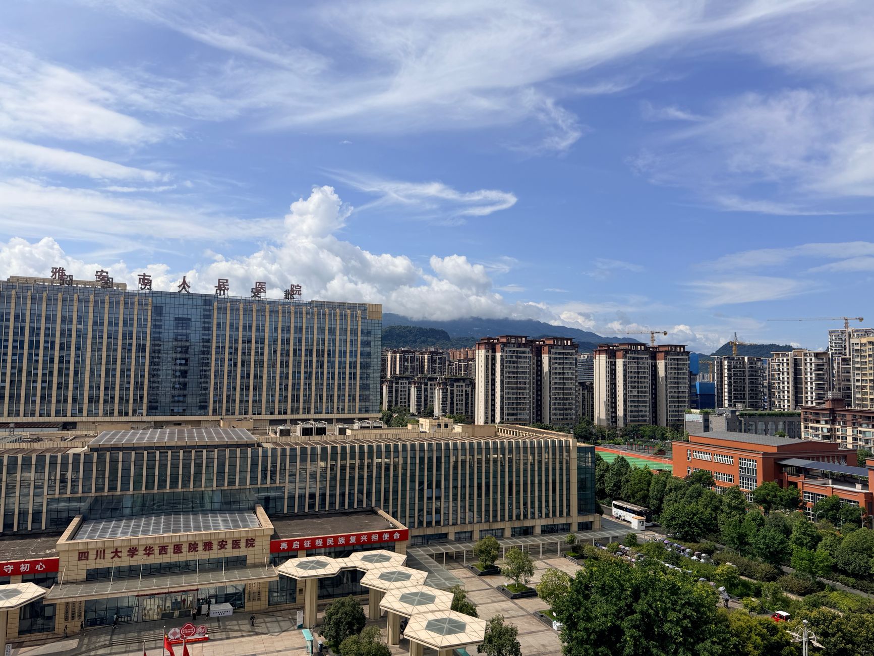 Proiectele de spitale transferate din PNRR în Programul Sănătate vor continua, anunță Alexandru Rogobete