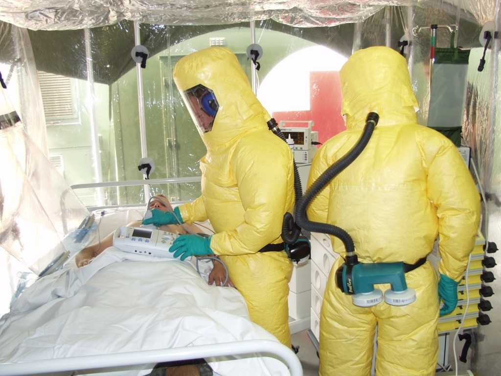 Epidemia de Ebola se extinde în Kenya și Nigeria; riscul pentru Uniunea Europeană este foarte scăzut