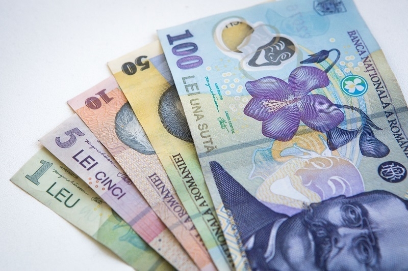 Pensionarii pot primi bani înapoi după aplicarea impozitului progresiv. Cum se va face restituirea
