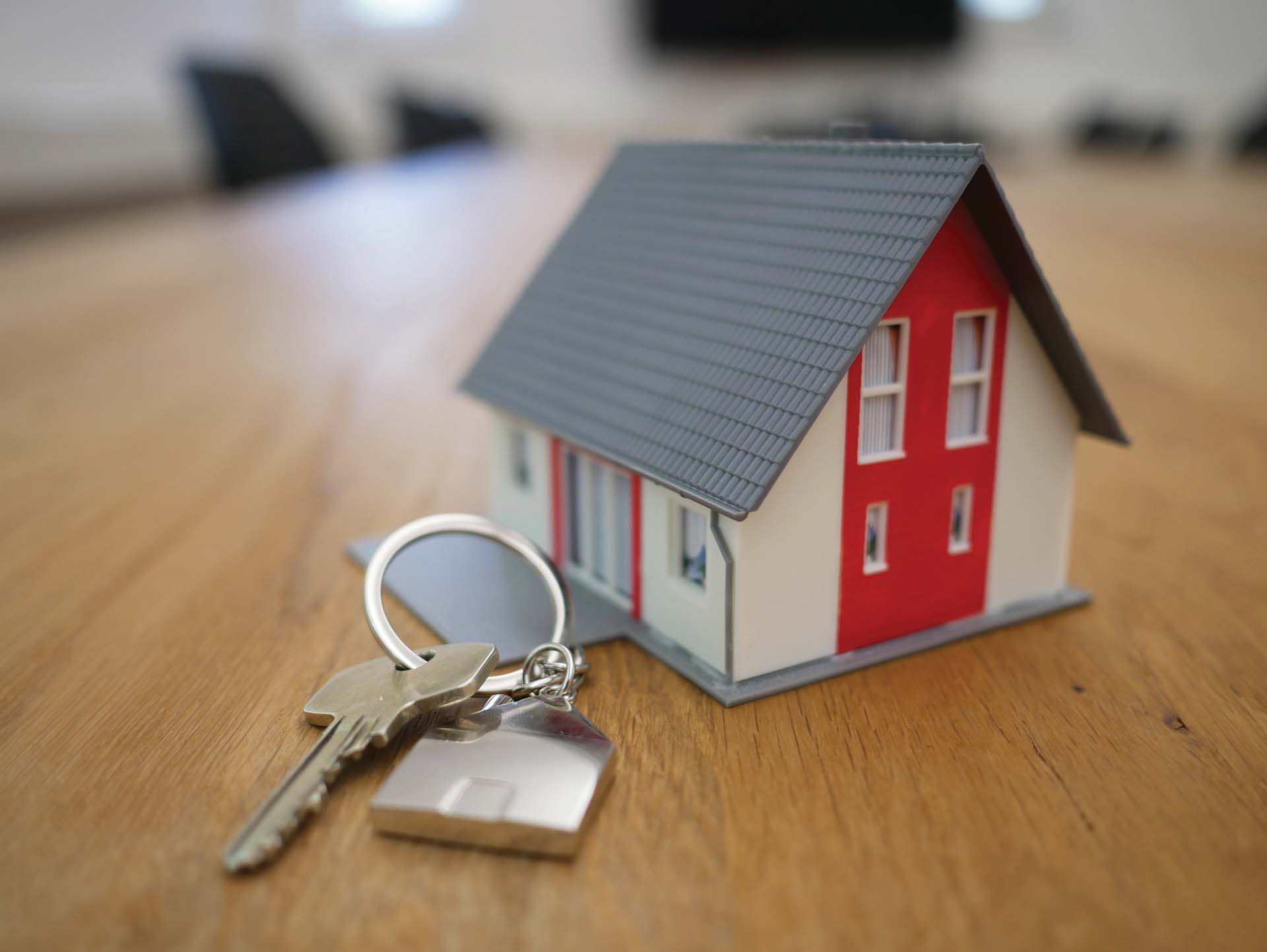 Interesul românilor pentru asigurarea locuințelor nu se traduce încă în număr mare de polițe active