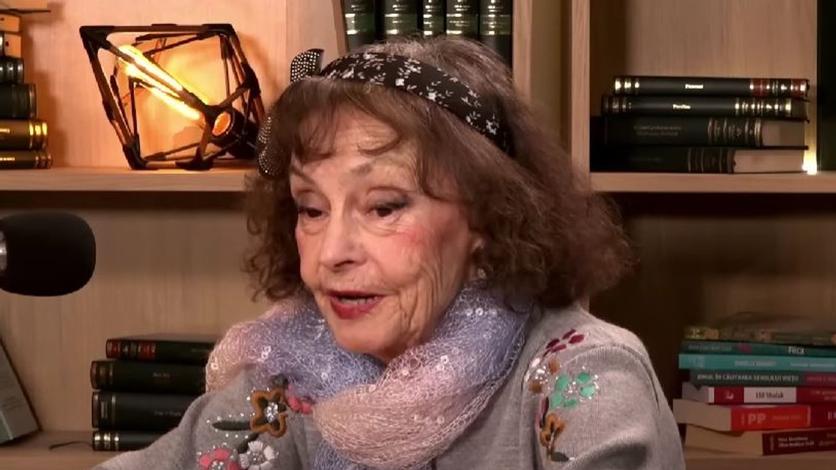 Marina Voica rămâne internată în spital. Detalii despre starea de sănătate a interpretei de 90 de ani