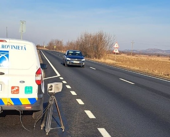 Propunere legislativă pentru scutirea apicultorilor de plata rovinietei pentru vehiculele specializate