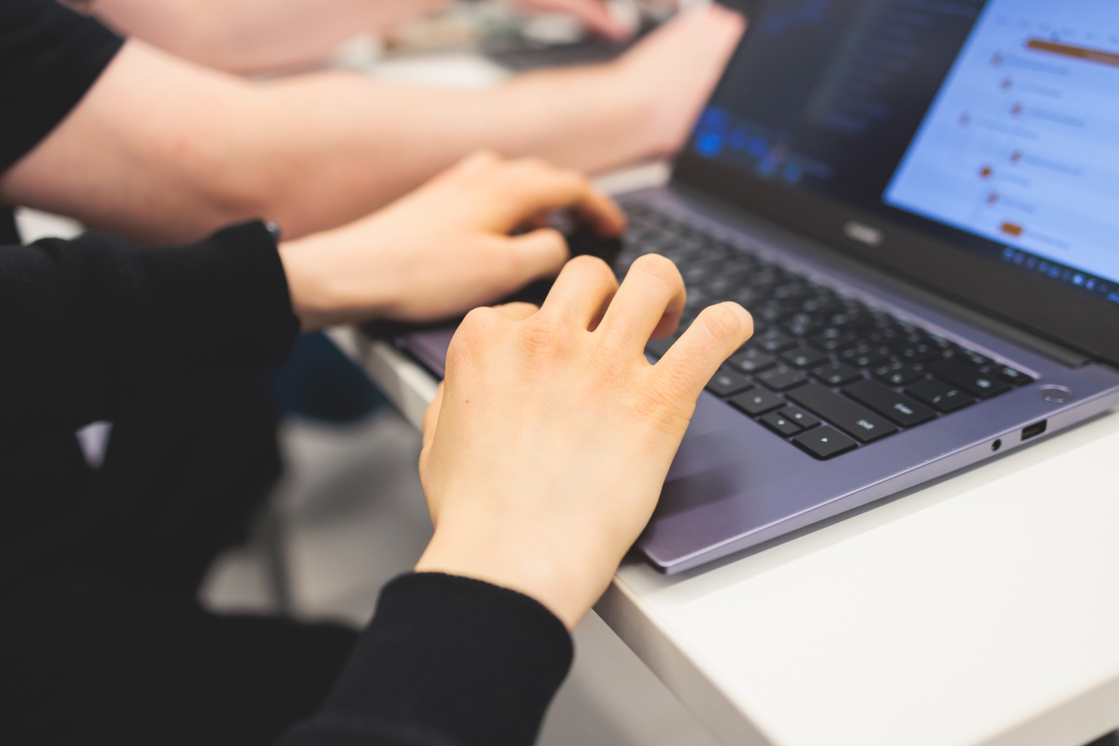 Burse de 5.000 EUR pentru studenții de la Politehnica București prin programul Teodor Ceaușu