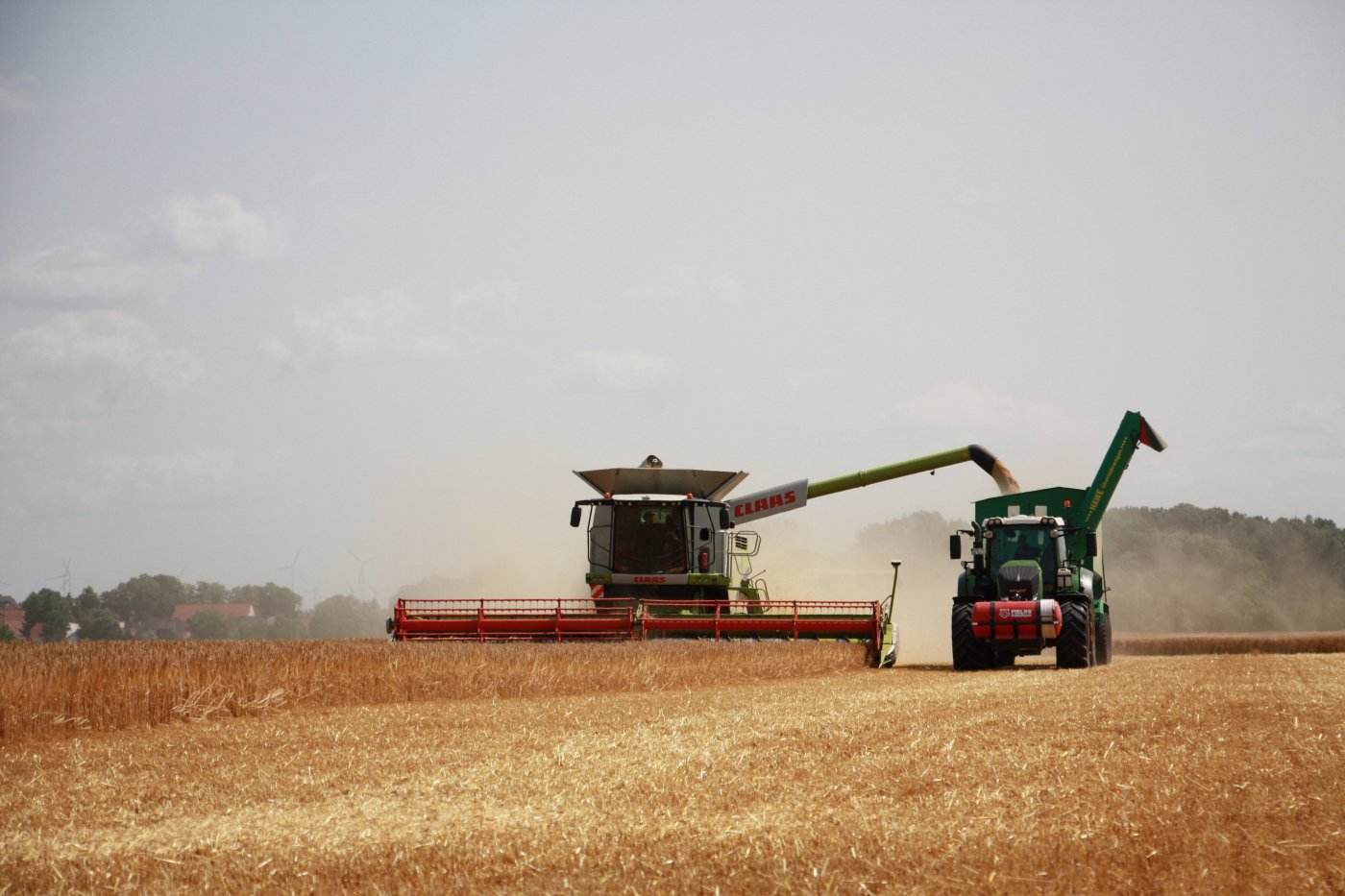 Guvernul suplimentează cu peste 149 de milioane de lei bugetul pentru motorina din agricultură