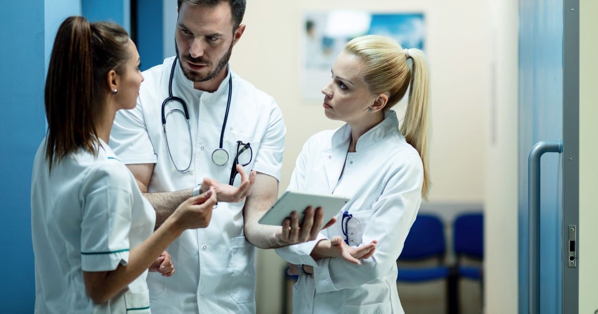 Revolta pacienților din România: de ce plătim contribuția la sănătate dacă serviciile sunt limitate