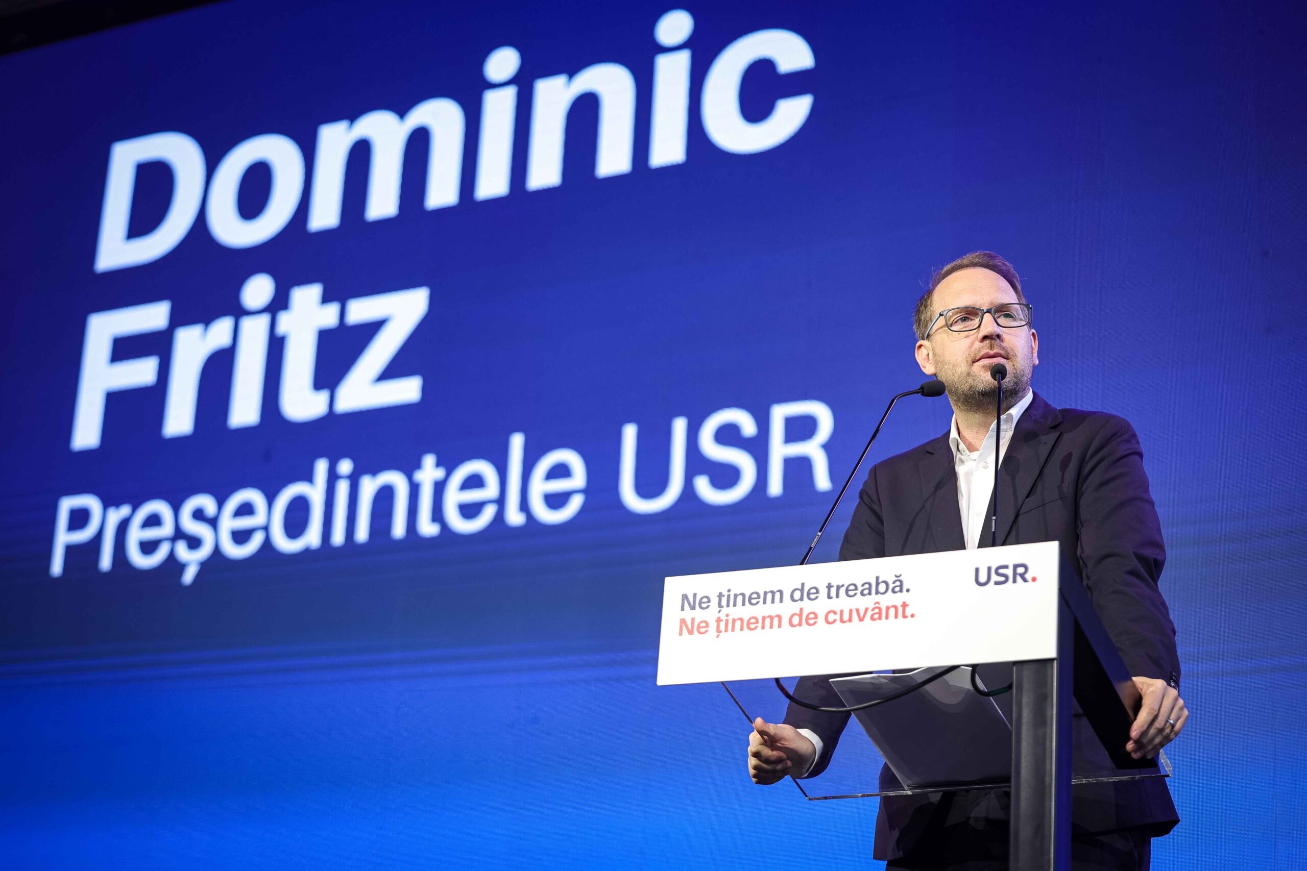 Dominic Fritz critică AUR: Își umflă mușchii de la distanță, dar colaborează cu PSD