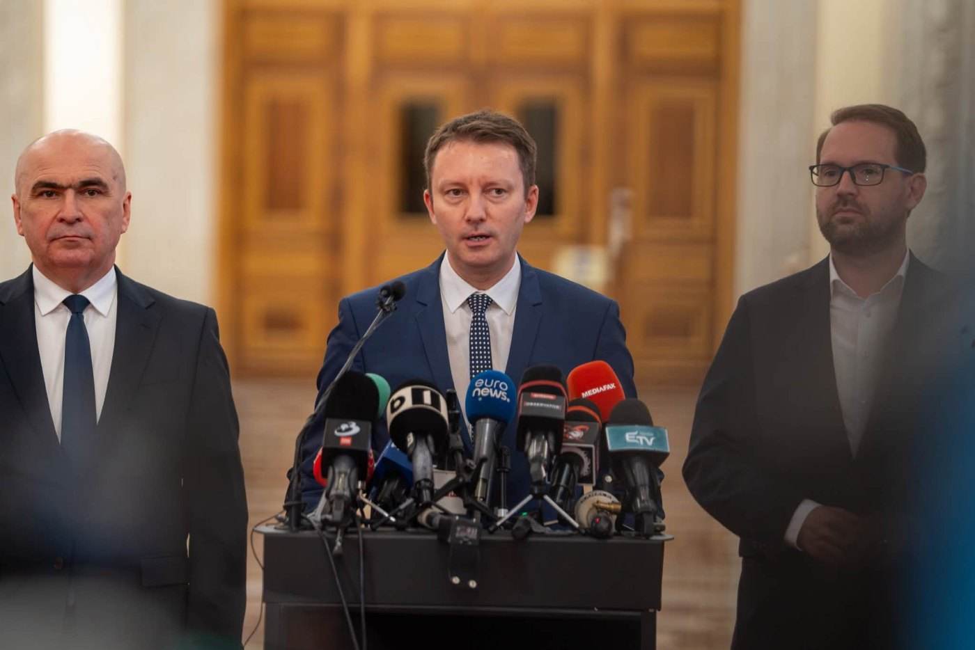 Siegfried Mureșan pune PSD în fața unei alegeri între guvernul pro-european și parteneriatul cu AUR