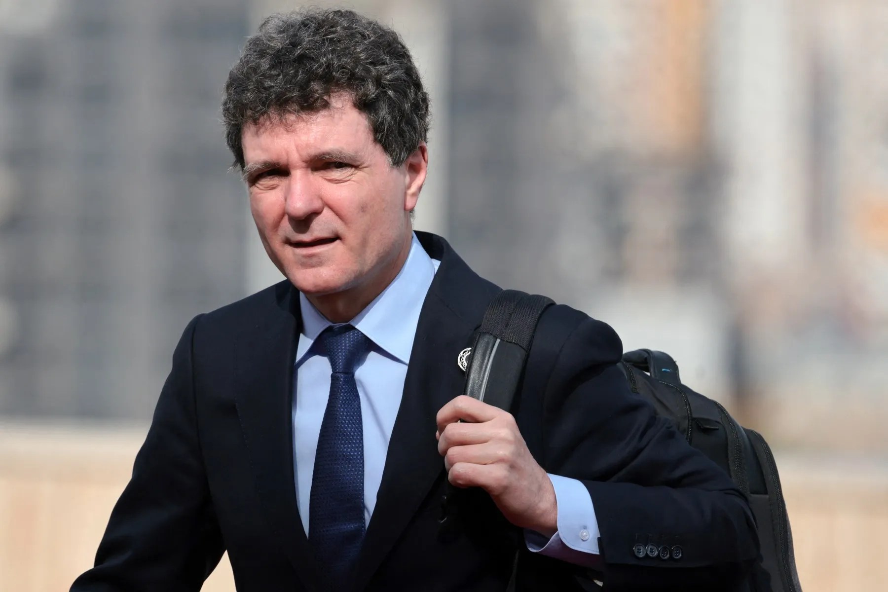 Nicușor Dan călătorește în SUA cu un avion de lux folosit anterior de Klaus Iohannis