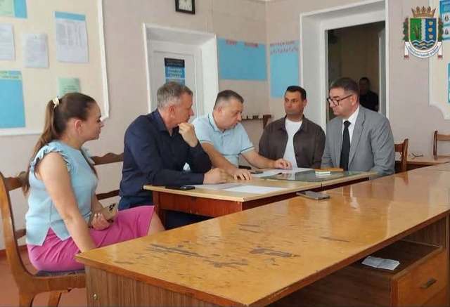 Redeschiderea clasei cu predare în limba română la Orlivka, după intervenția diplomației române