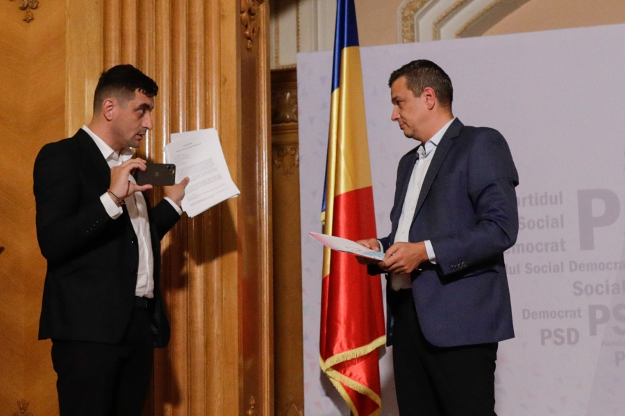 Traian Băsescu avertizează asupra riscului de faliment în cazul unei guvernări de extremă dreaptă