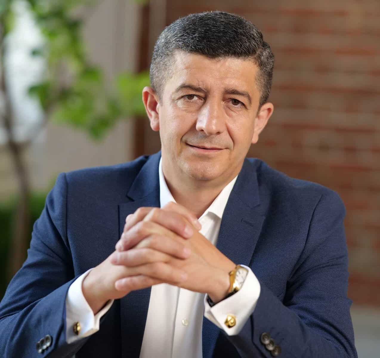 Nicușor Dan l-a desemnat pe Siegfried Mureșan prim-ministru într-un context de criză politică