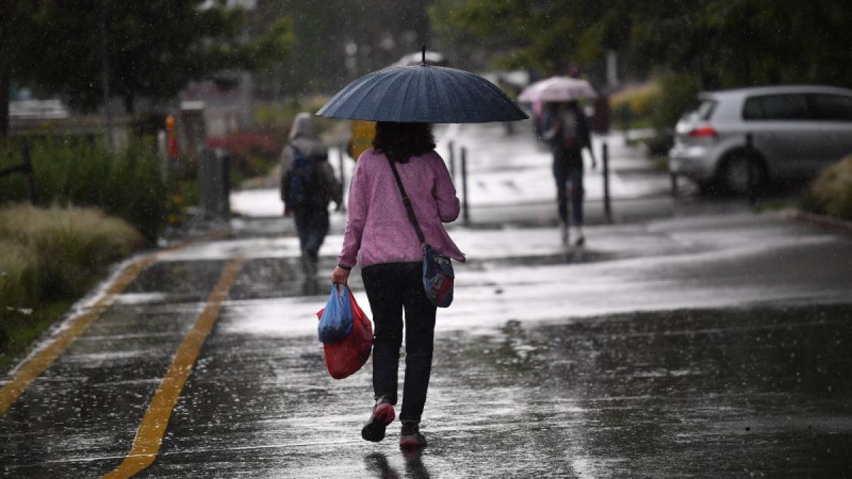 Avertizări meteo în România: ploi abundente, vânt și cod galben în anumite zone ale țării