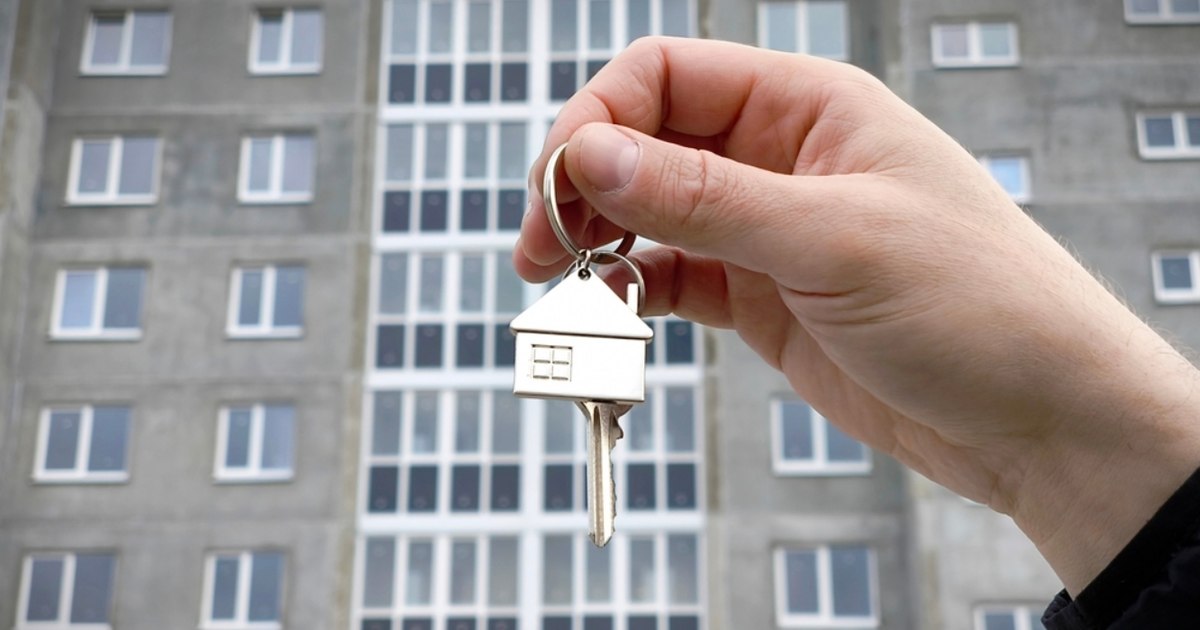 Atenție la avansul pentru apartamentele în construcție: ce verificări juridice sunt obligatorii