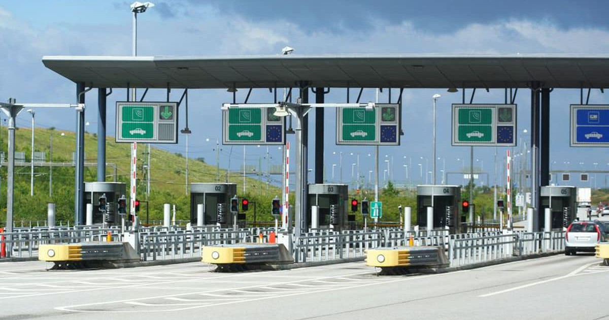 Schimbări majore pentru șoferi de la 1 octombrie 2026: dispare taxa de pod și se modifică rovinieta