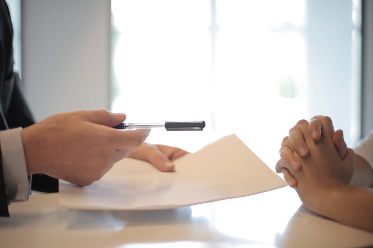 Se lansează mii de contracte prin programul Start-Up Nation. Tinerii pot obține 250.000 de lei