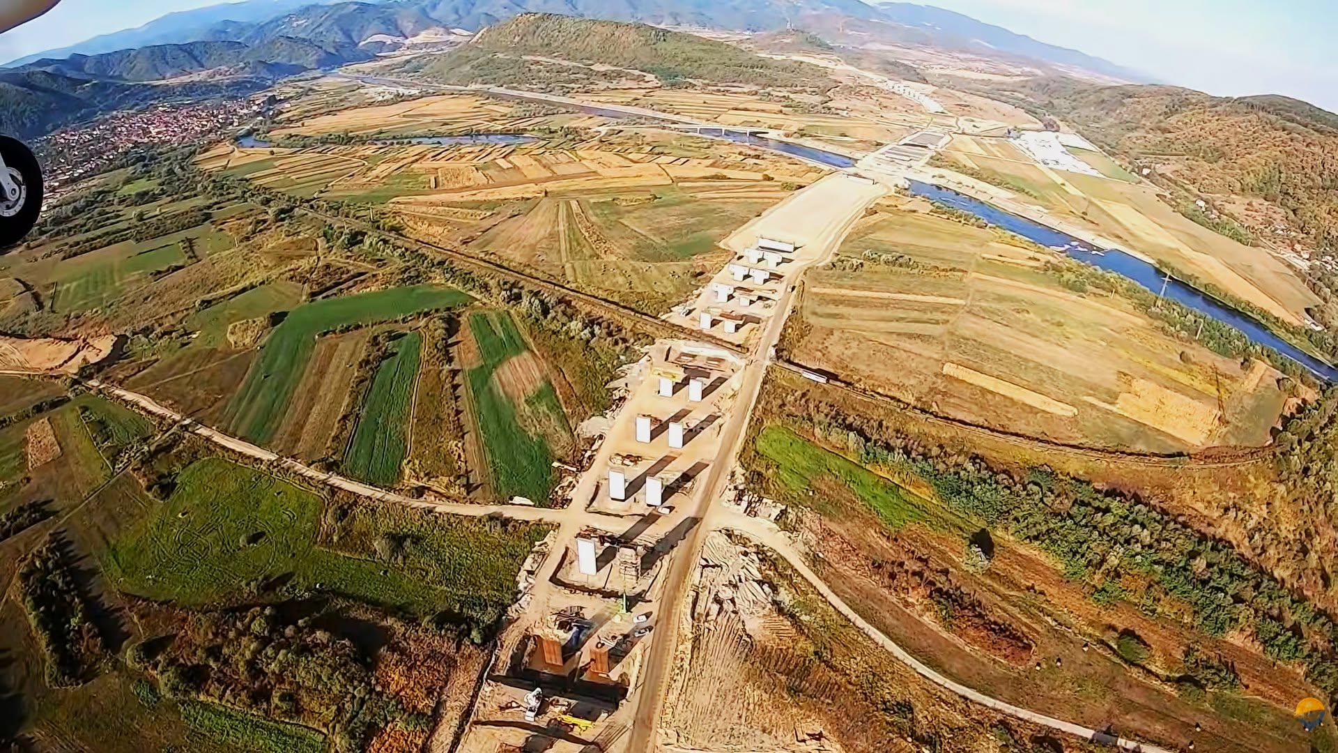 Lucrările la autostrada A13 Sibiu-Făgăraș avansează pe toate cele patru loturi de șantier