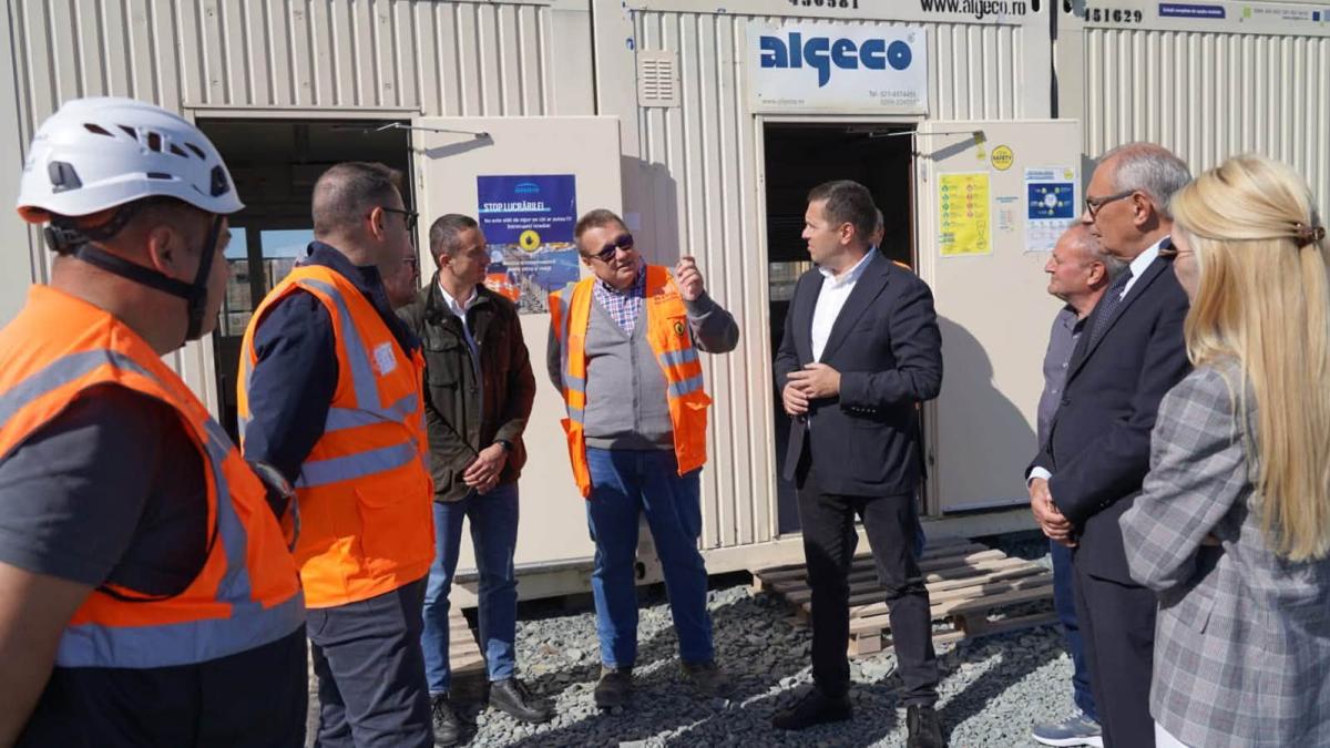 Un parc fotovoltaic masiv de 250 de hectare va fi construit în județul Dâmbovița