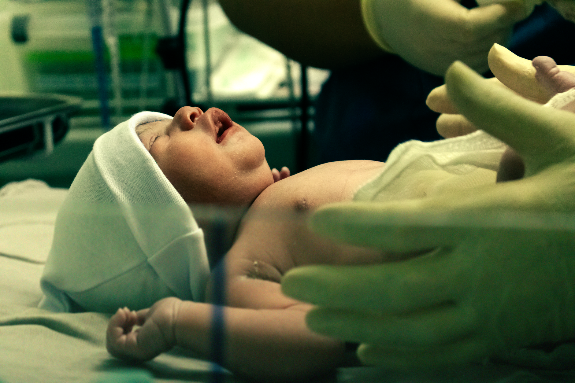 Monsson Trading investește 3 milioane de lei în modernizarea secției de terapie intensivă pediatrică din Constanța